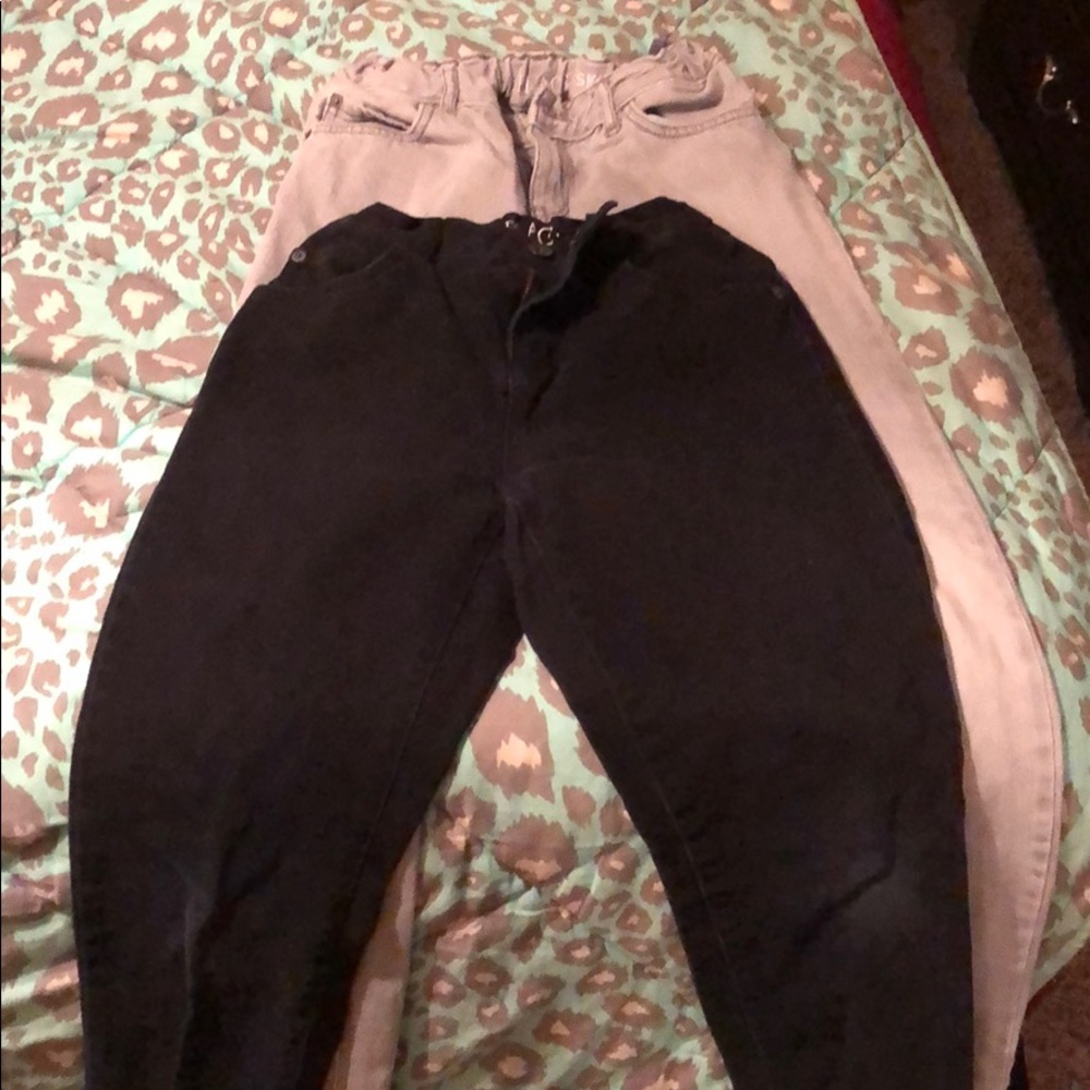 Boys size 12 children’s place skinny jeans